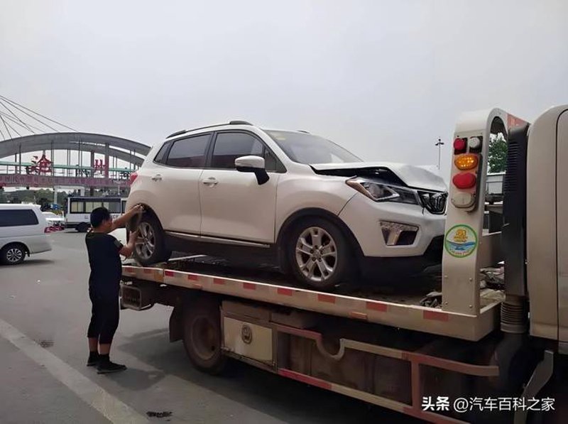 汽车拖车服务：掌握必备技巧保证出行无忧